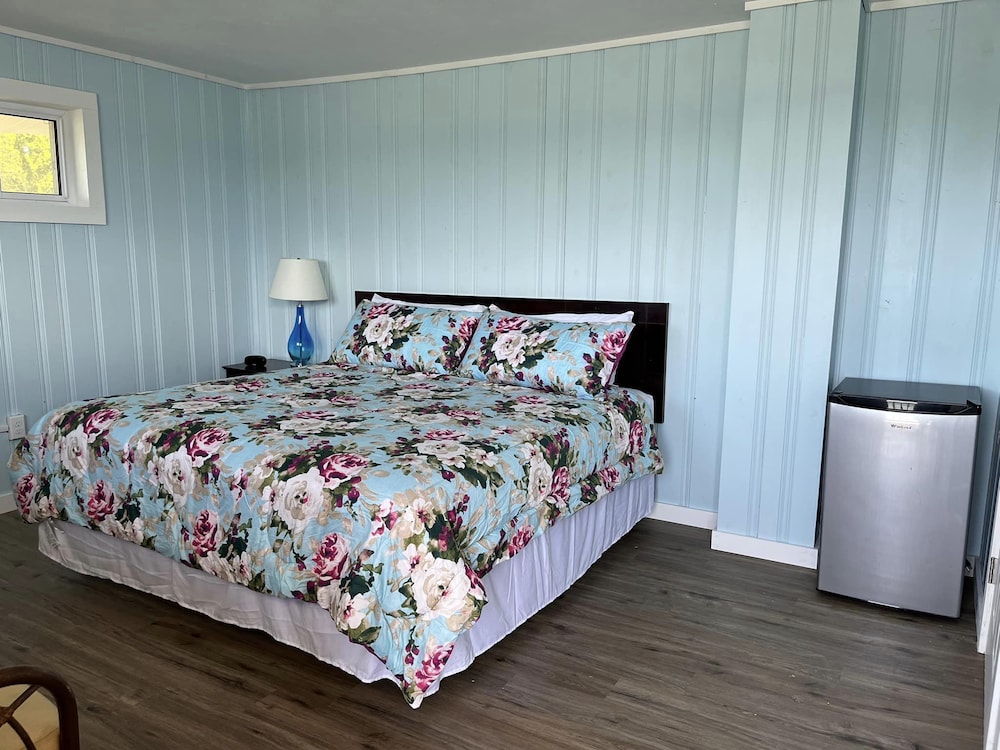 King Room Lake View photo 1