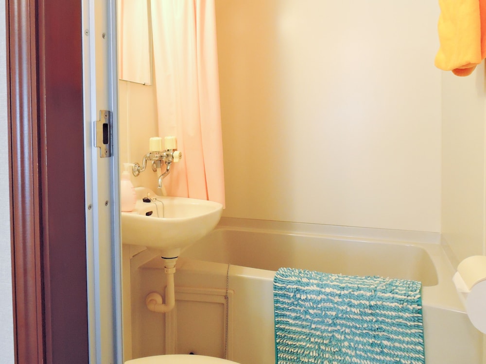 Triple Room, Non Smoking, Private Bathroom photo 1