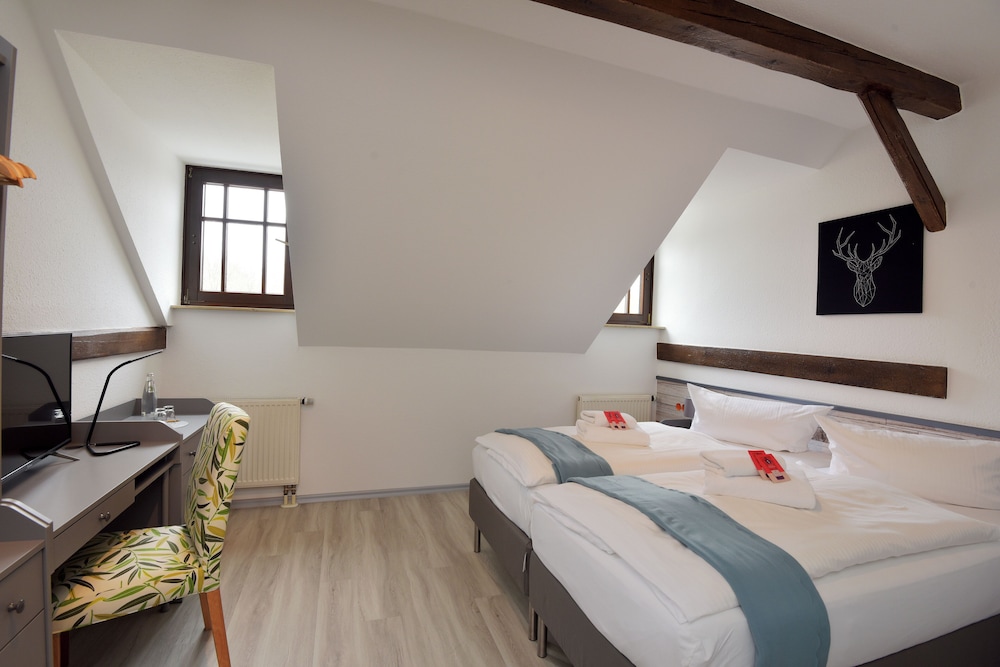 Traditional Double or Twin Room, Private Bathroom, Garden Area photo 1