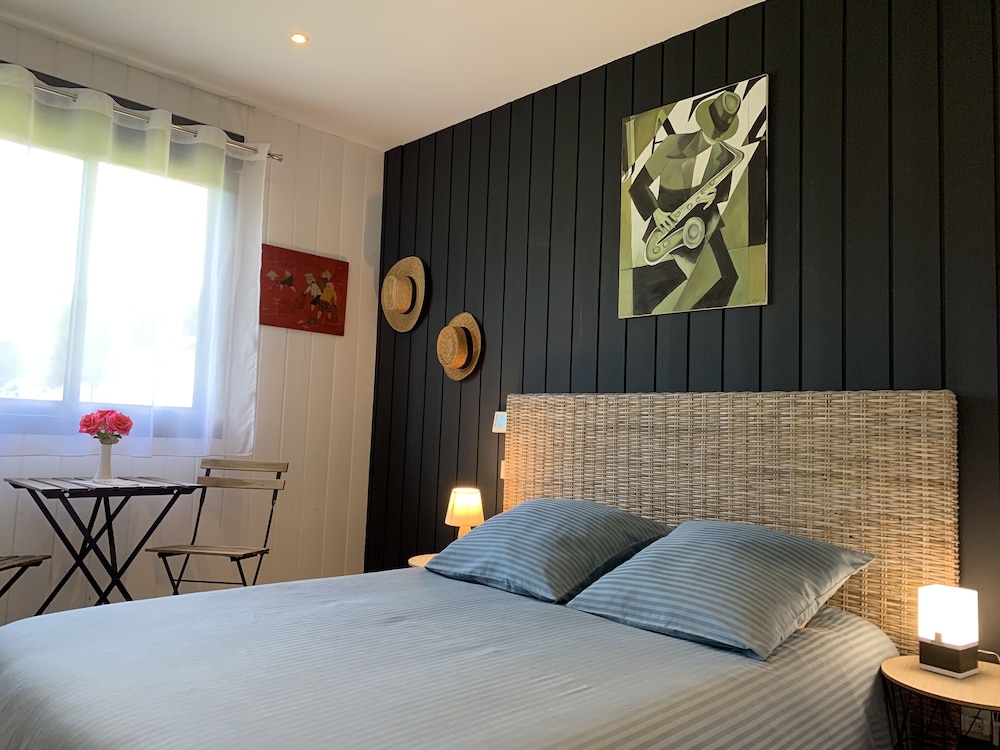 Junior Double Room, Garden View photo 1
