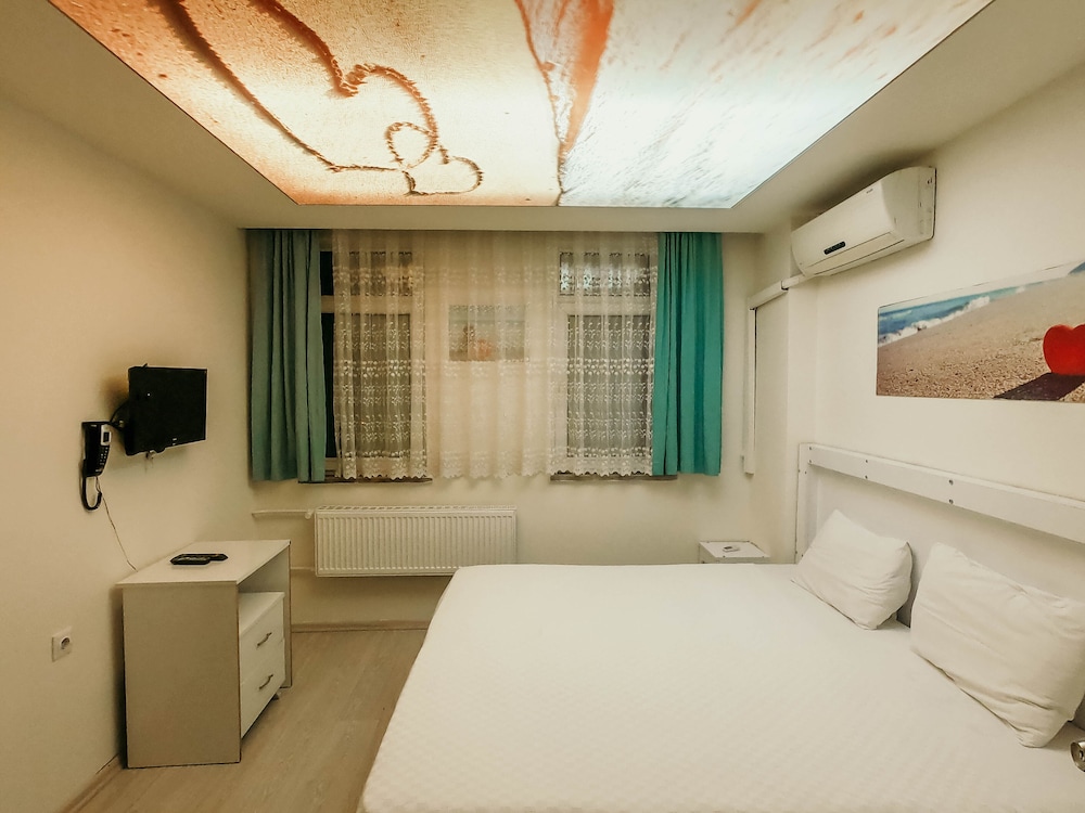 Standard Double Room, City View