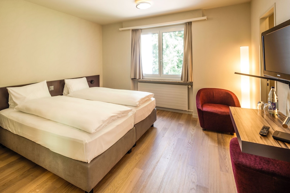 Classic Double or Twin Room - Photo 1