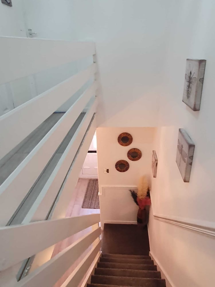 Bv Luxury Spacious 3 Bedroom House At Isaac Close, Photo 54