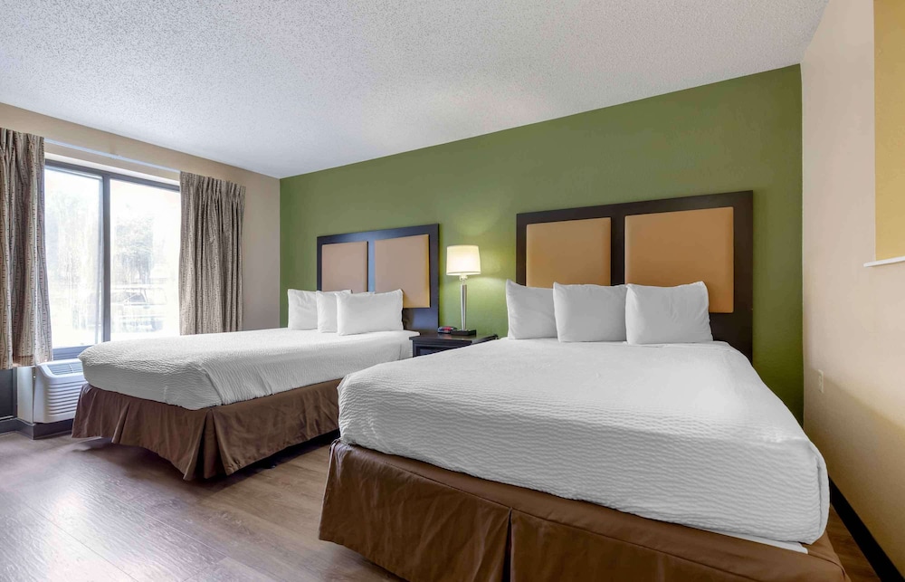 Deluxe Studio, Multiple Beds, Non Smoking - Photo 1