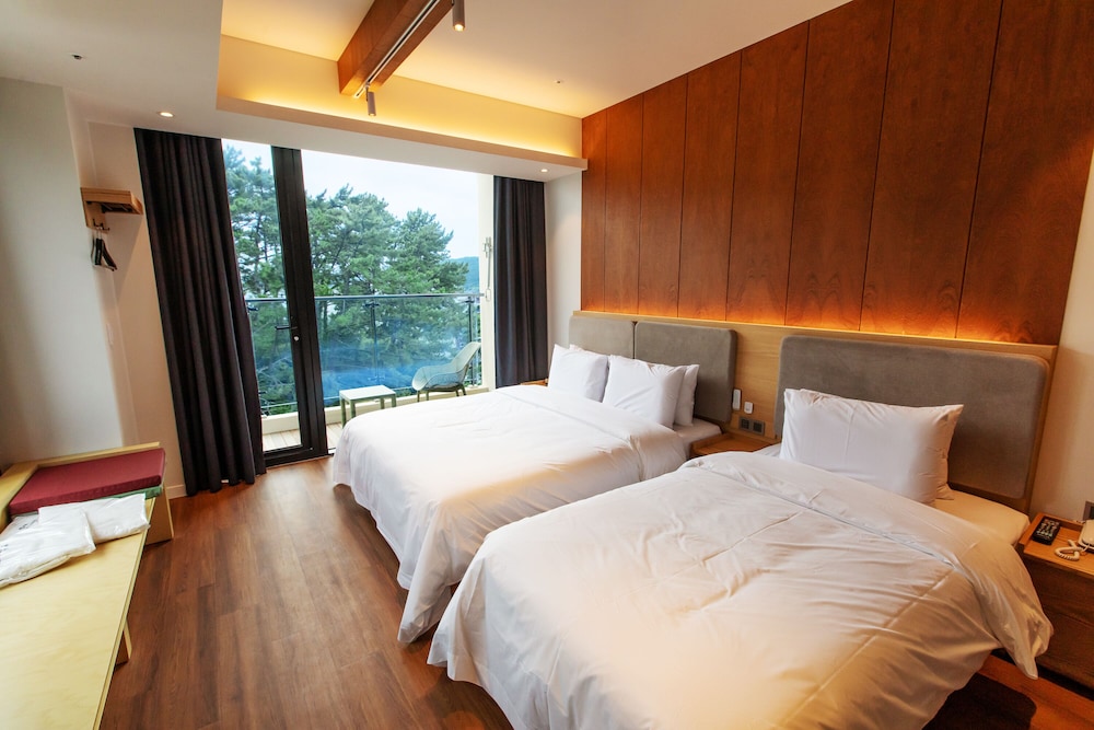 Terrace Twin Premium - Photo 5