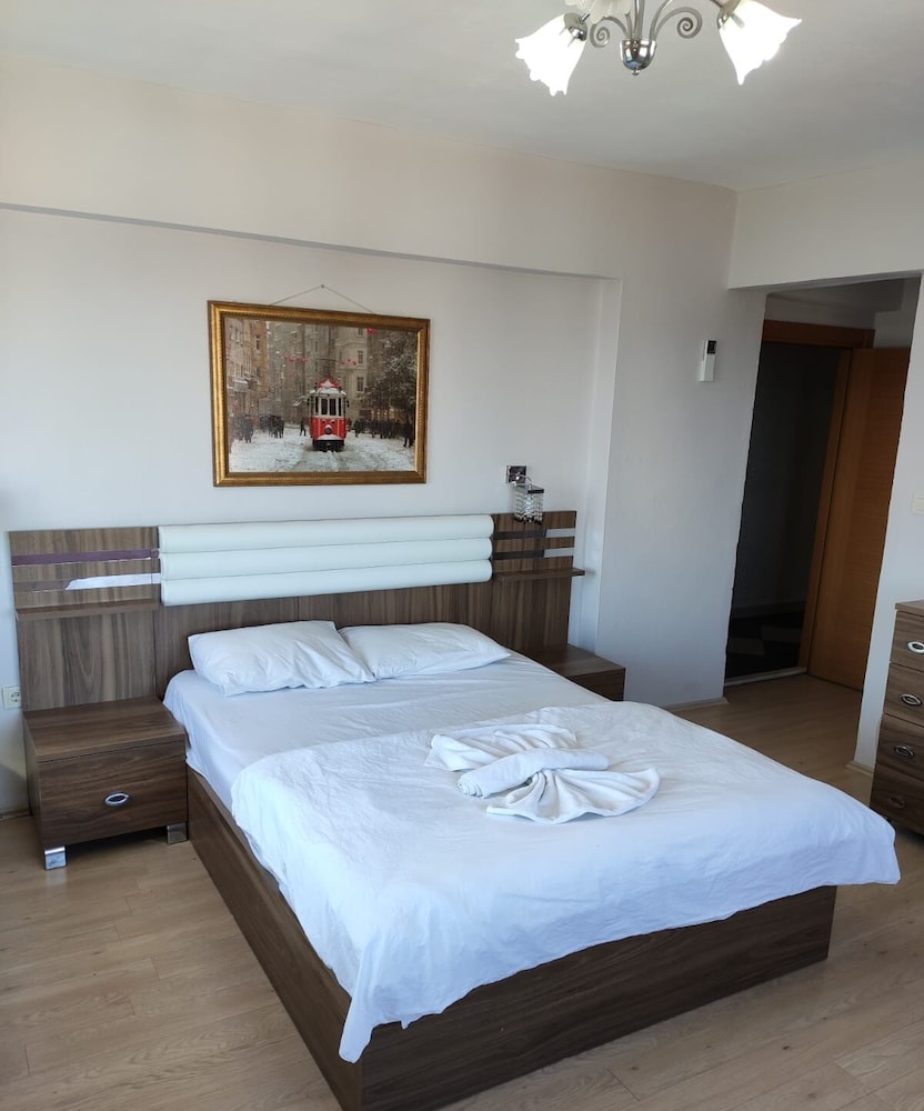 Standard Double Room photo 3