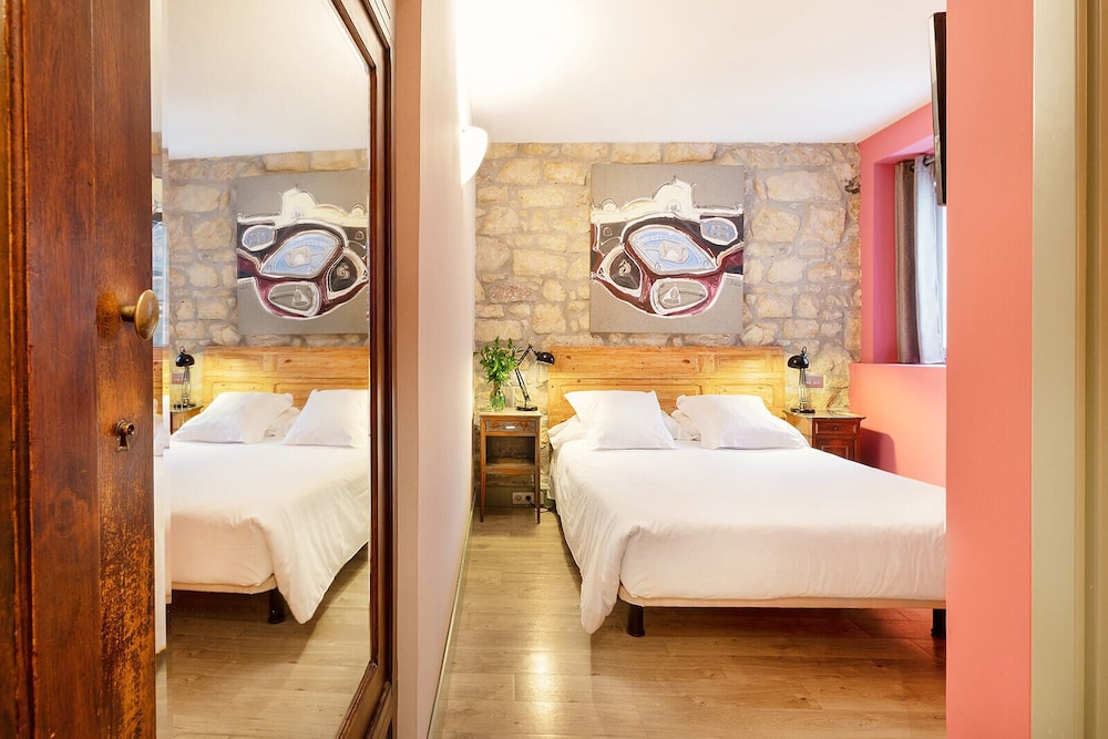 Double or Twin Room photo 2