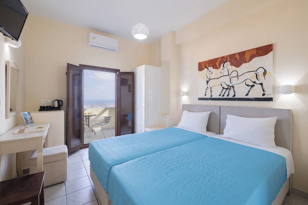 Standard Double or Twin Room, Sea View - Photo 4