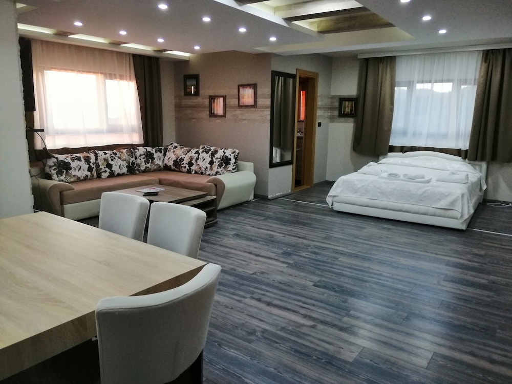 Presidential Apartment