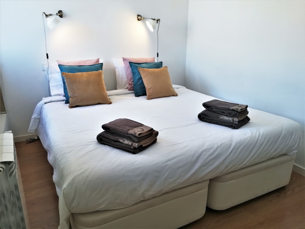 Apartment, 2 Bedrooms, City View