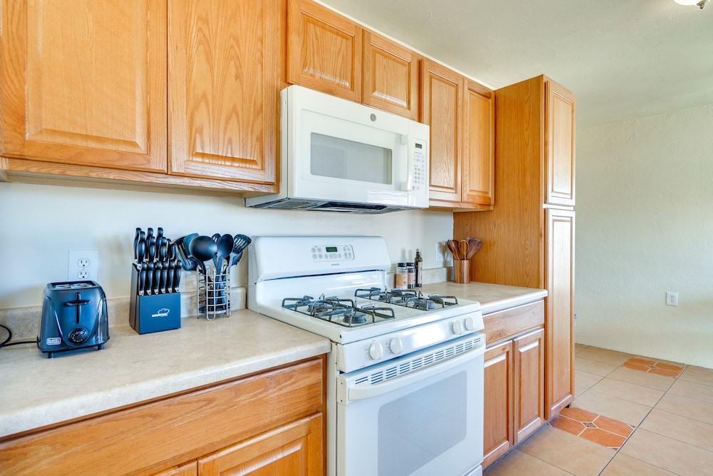 House (2 Bedrooms) photo 2