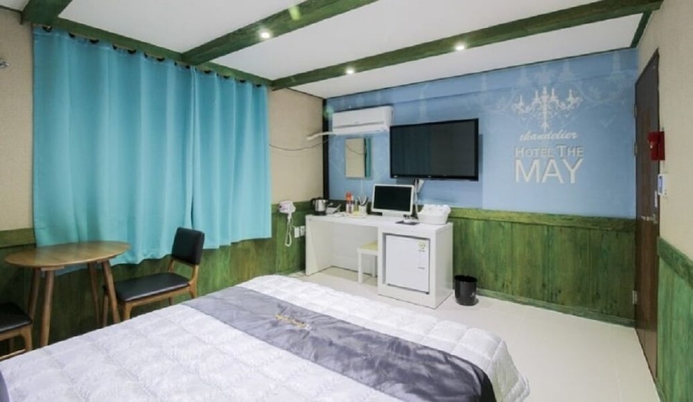 Standard Room photo 2