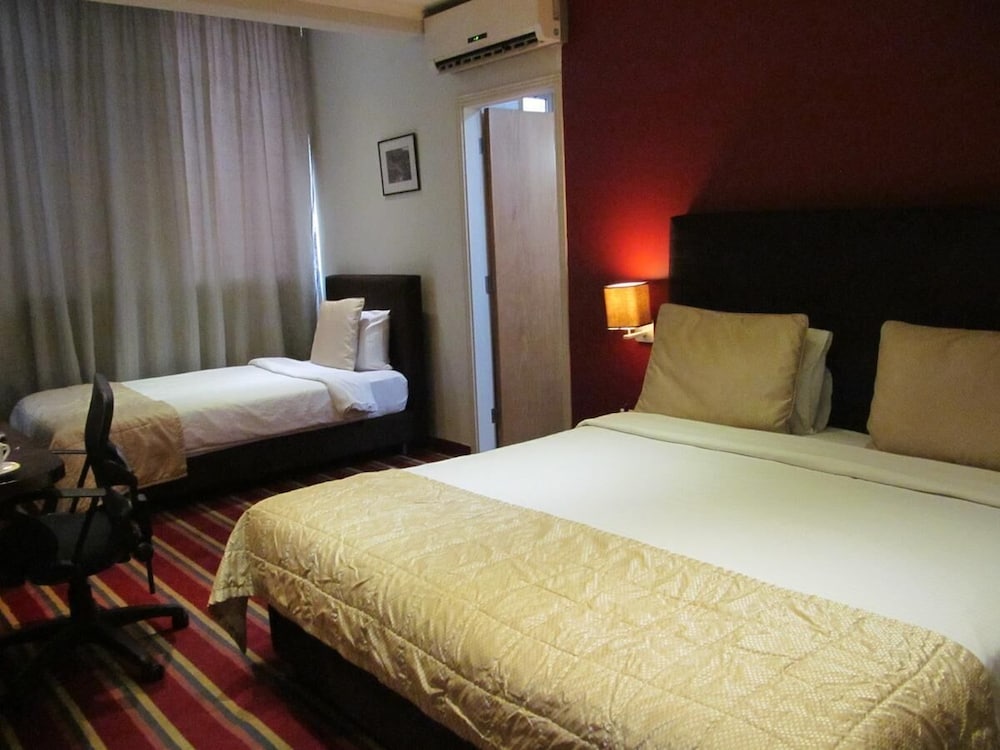 Triple Room photo 3