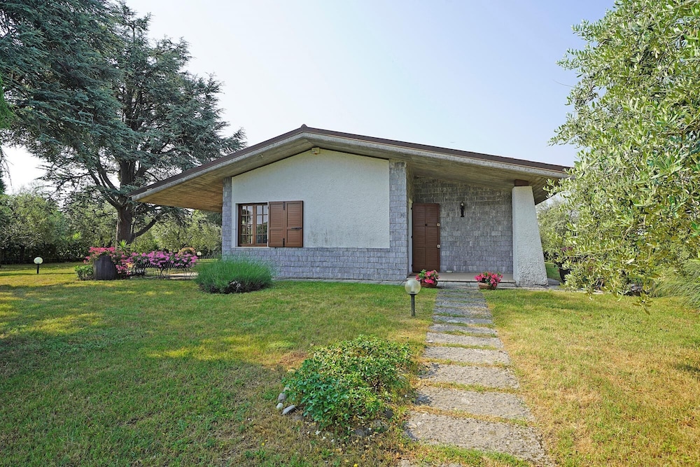 House photo 2