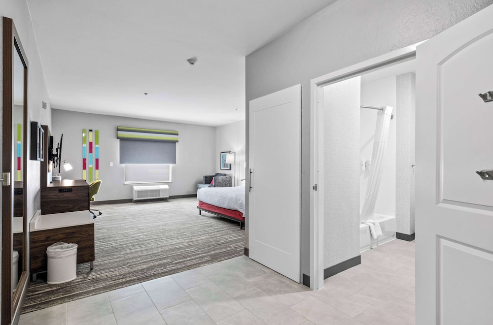 Room, 1 King Bed, Accessible, Non Smoking