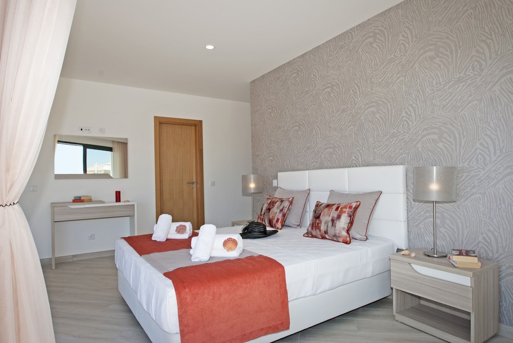 Villa, Multiple Bedrooms, Private Pool, Sea View photo 2