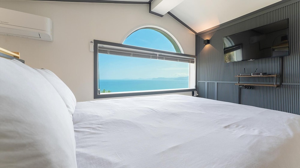 Basic Room, 1 Bedroom (Kakao Nib (Ocean View)) photo 3