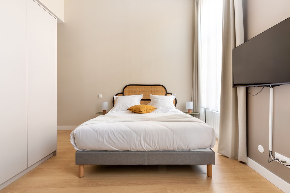 Standard Studio, Ensuite - Photo 12