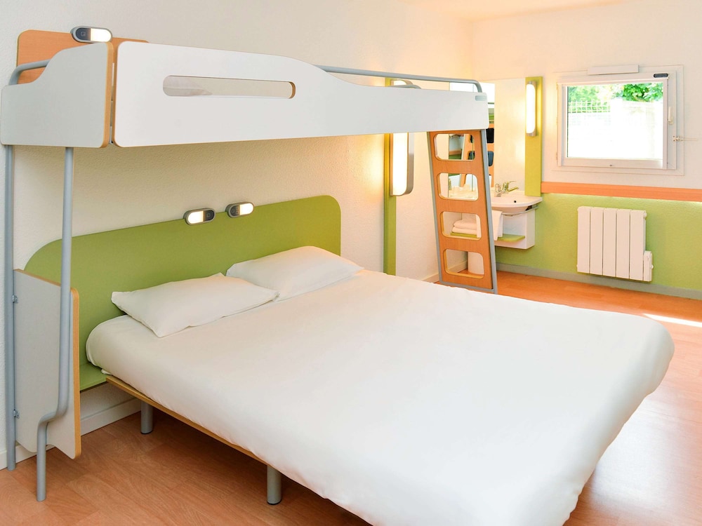 Triple Room, Multiple Beds photo 1