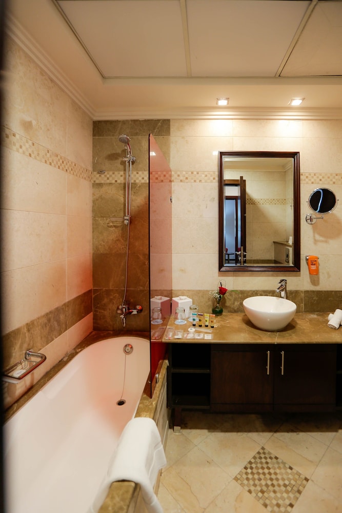 Studio Apartment King Non-Smoking photo 2