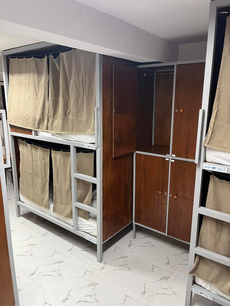 Economy Shared Dormitory, Women only