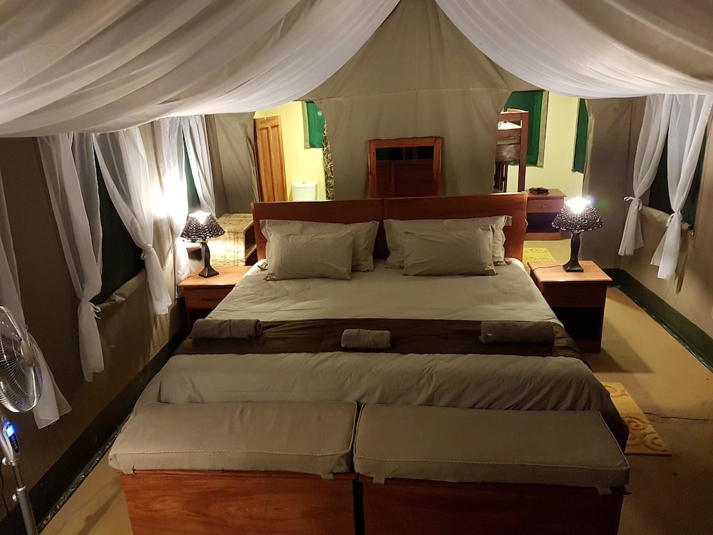 Standard Room, 2 Twin Beds photo 2
