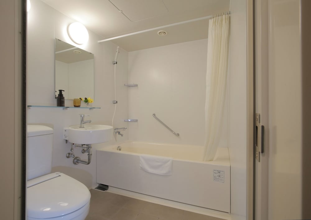 Standard Double Room, 1 Bedroom, Non Smoking photo 2