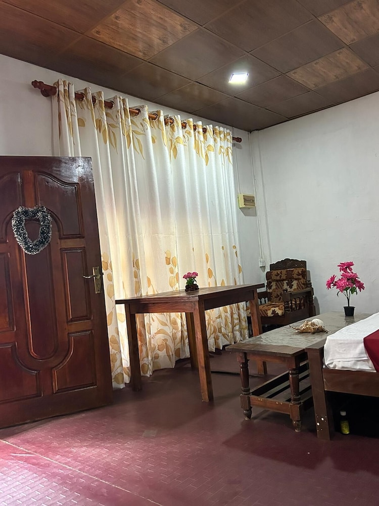 Standard Double Room, 1 Bedroom, Non Smoking, Beach View