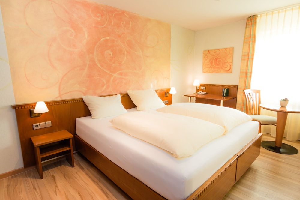 Basic Double Room photo 1