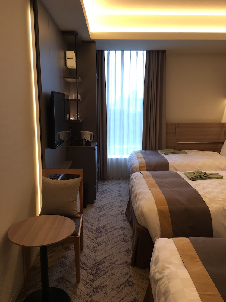 Superior Triple Room, Non Smoking - Photo 3