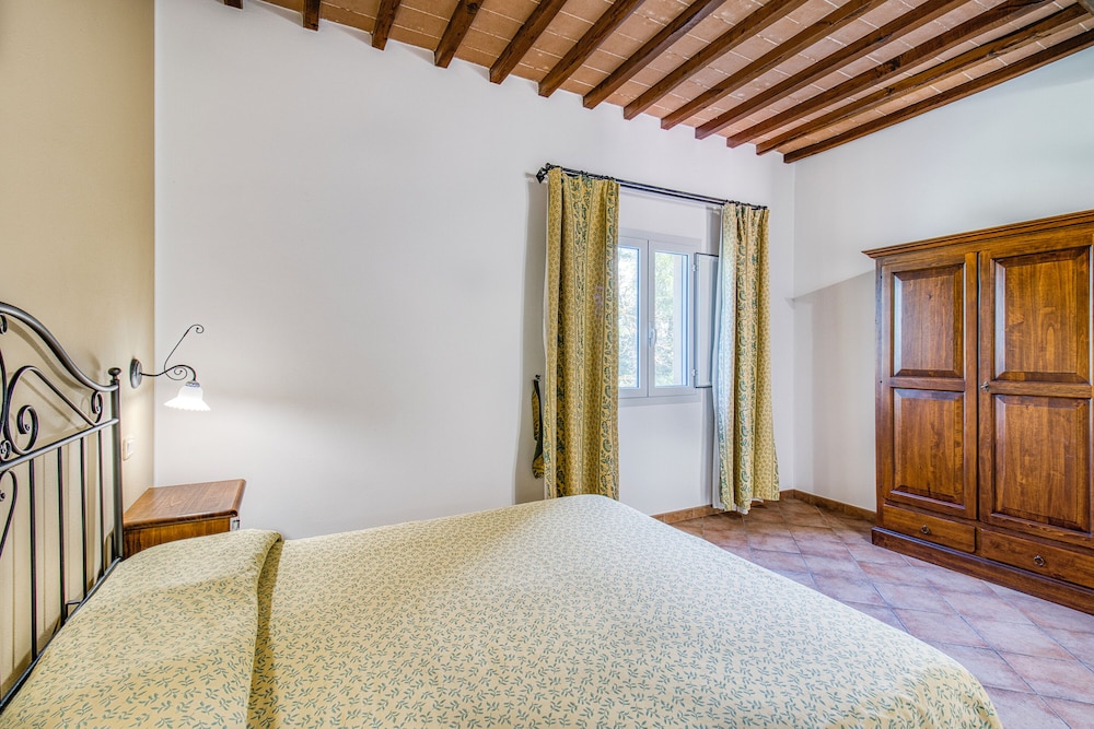 Family Apartment, 1 Bedroom, Mountainside (Limone Family Apt Shared) photo 1