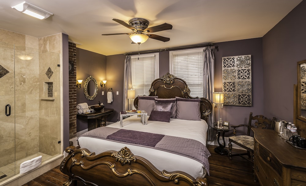 Quarto Tanzanite - Quarto Standard (Apenas Adultos 21+)