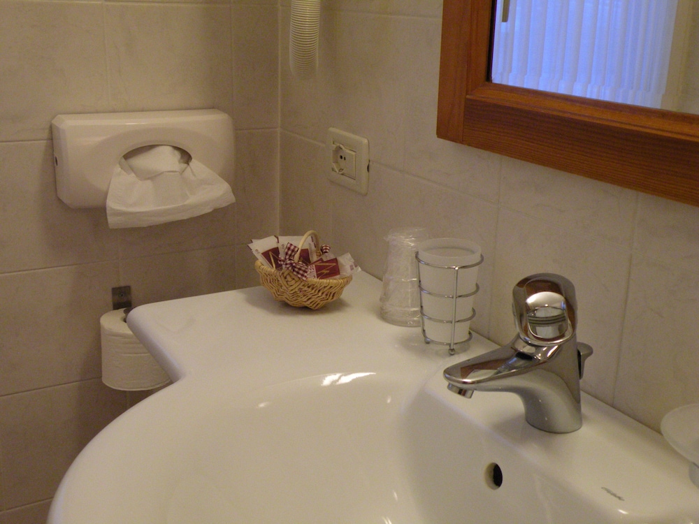 Quadruple Room photo 1