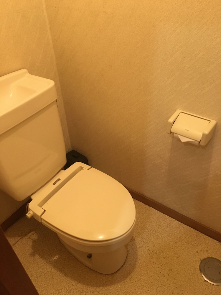 Japanese-Style Quadruple Room photo 3
