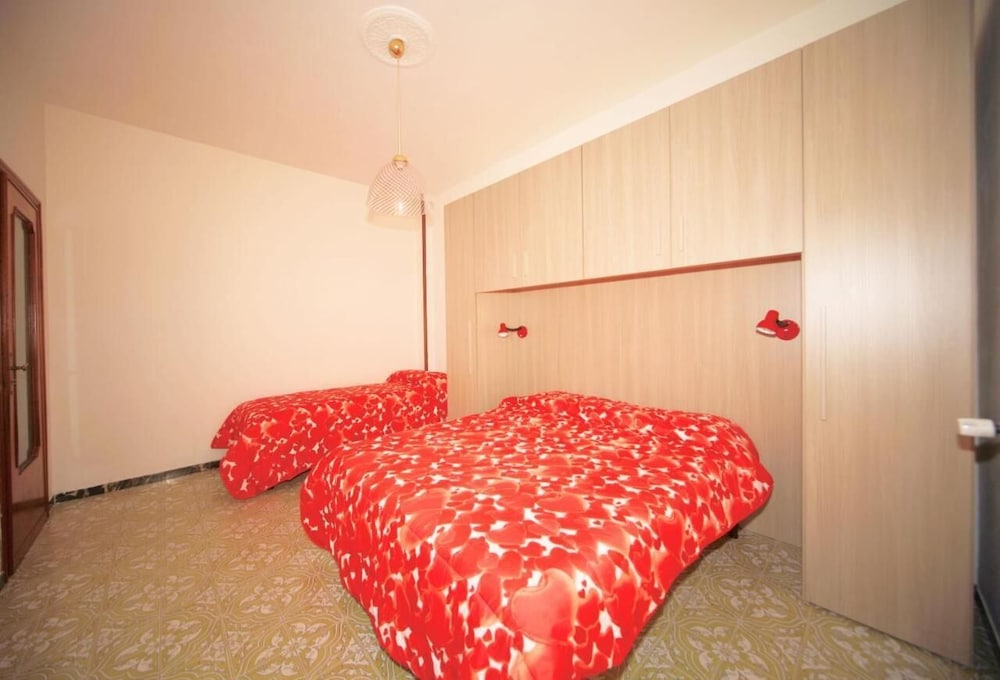 Family Apartment (2 Bedrooms) photo 2
