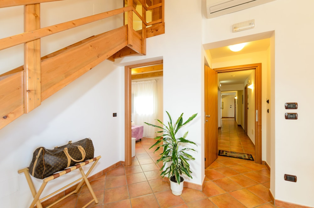 Deluxe Apartment, 2 Bedrooms, Accessible, Non Smoking photo 1