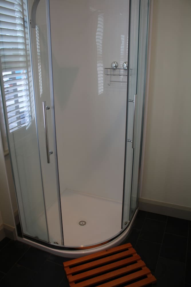 Twin Bunk (Private Balcony) with Shared Bathroom