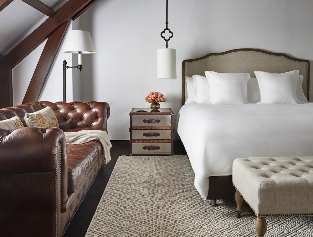 Penthouse Suite