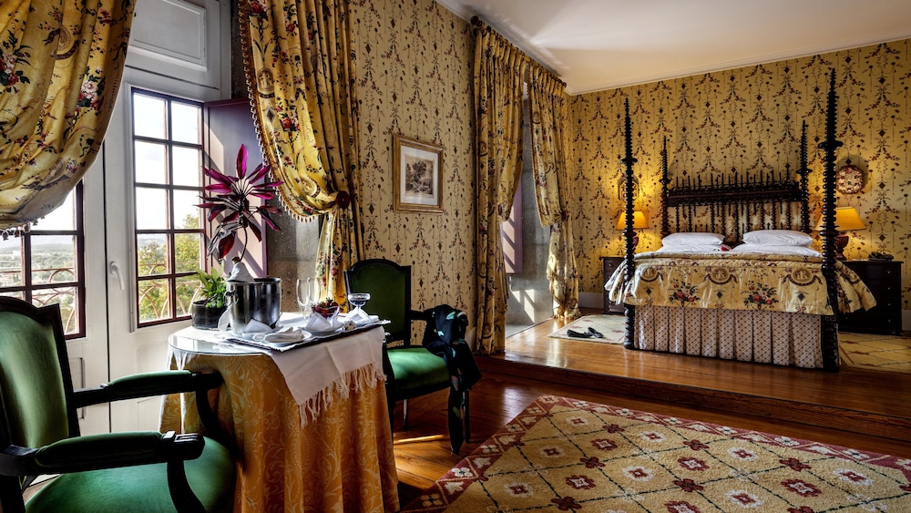 Suite (Master) - Photo 7