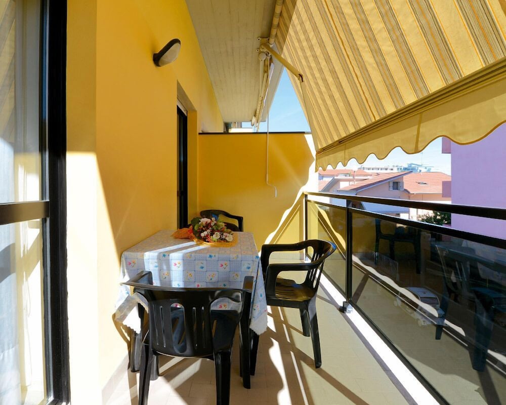 Apartment, 1 Bedroom, Balcony - Photo 7