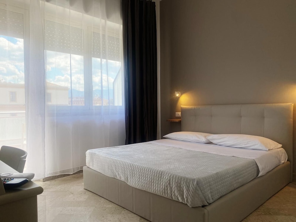 Panoramic Double Room, 1 Queen Bed photo 2