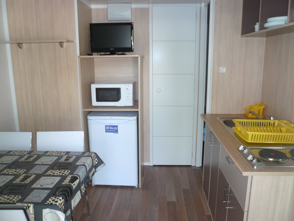Mobile Home, 3 Bedrooms photo 3