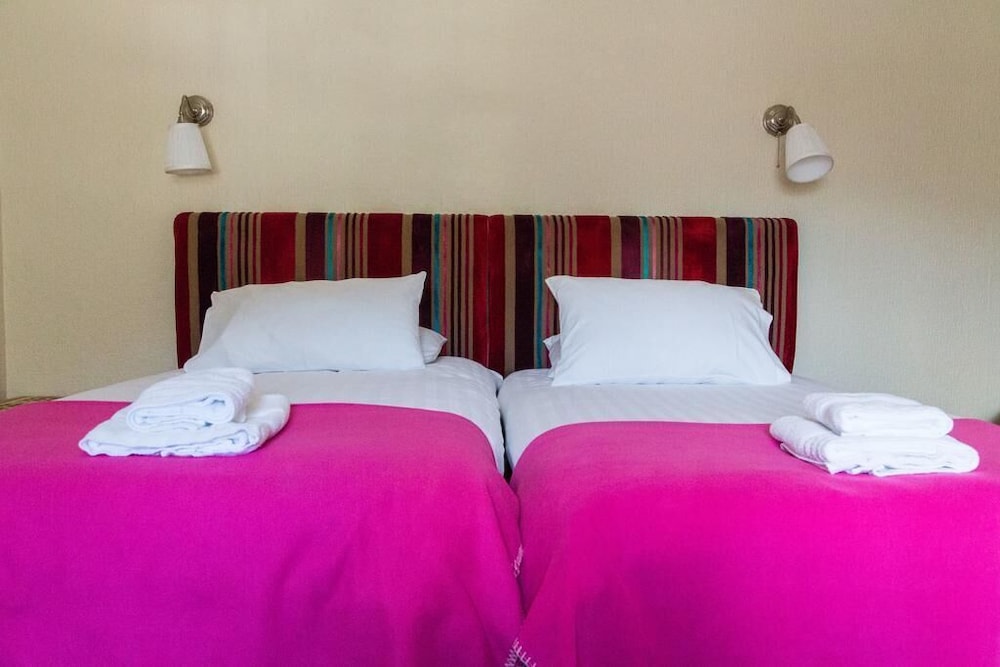 Twin Room, Ground Floor photo 3