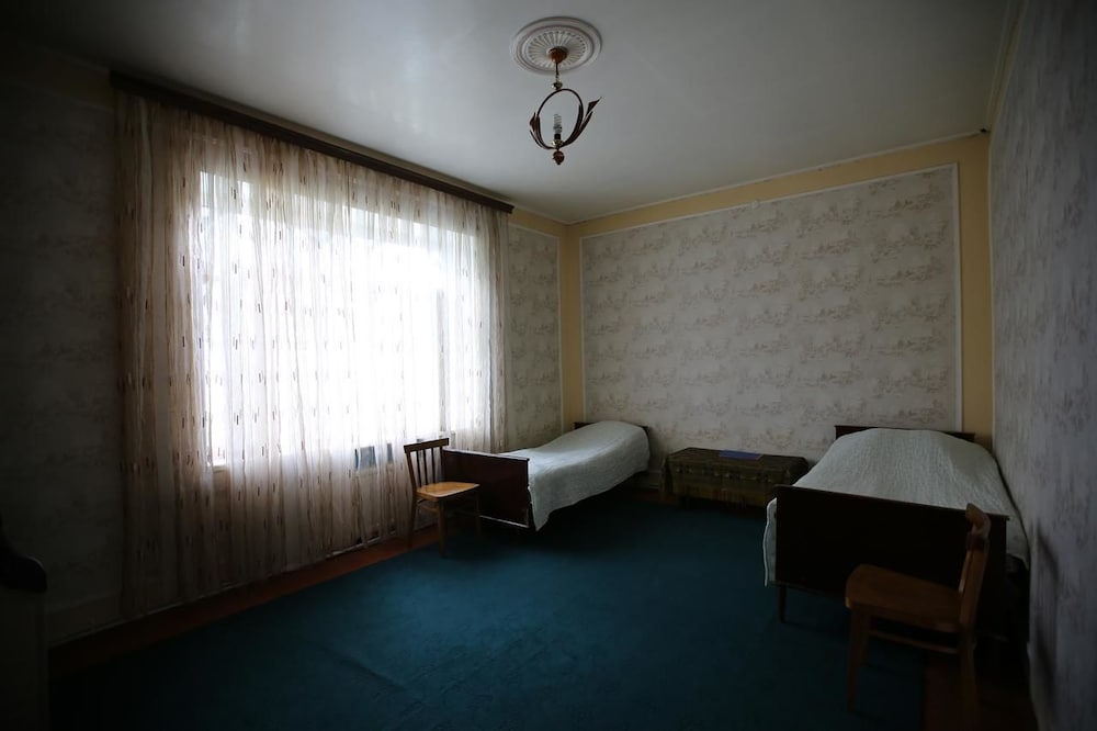 Economy Room photo 1