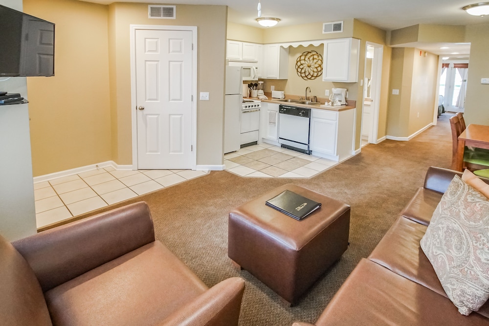 One Bedroom Condo photo 3
