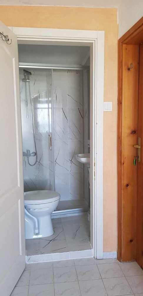 Standard Twin Room, Garden View photo 2