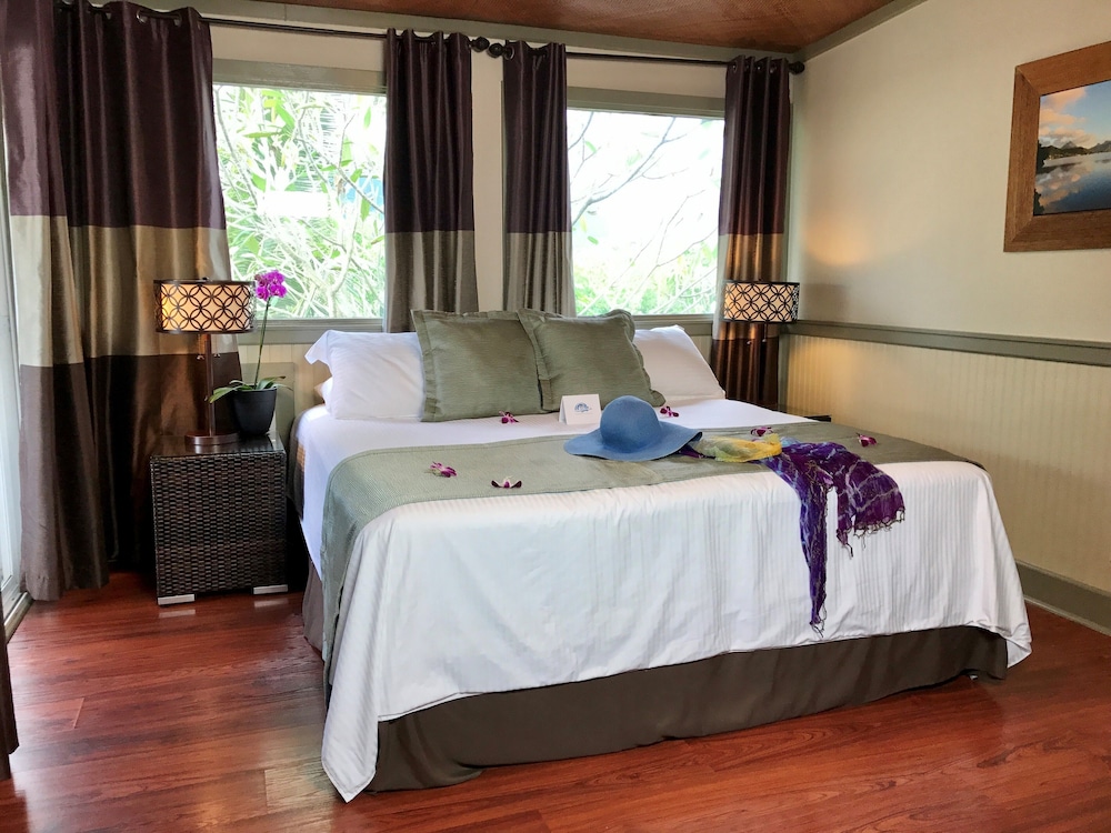 Suite, 1 Bedroom, Kitchenette, Mountain View