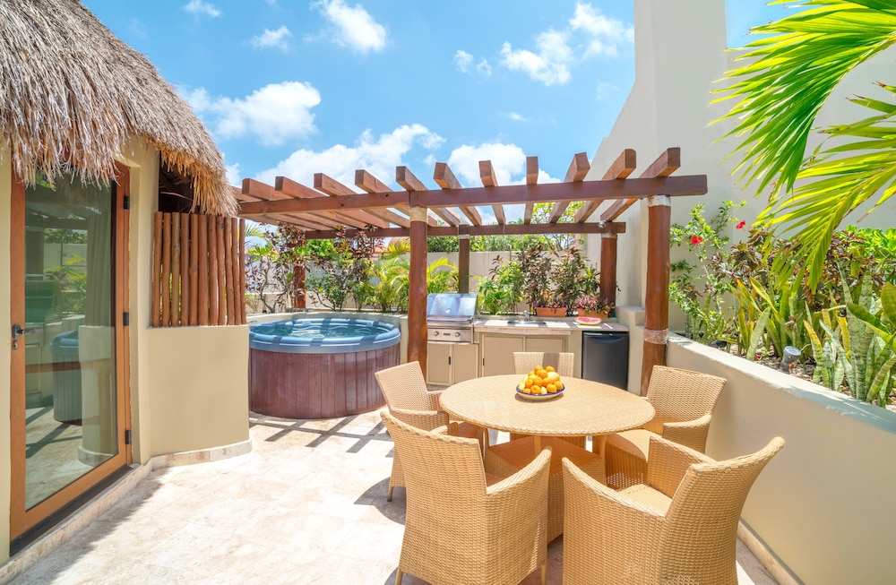 Exclusive Penthouse, 3 Bedrooms, Terrace