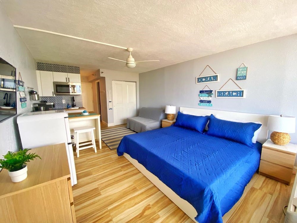 Panoramic Room, Kitchen, Ocean View