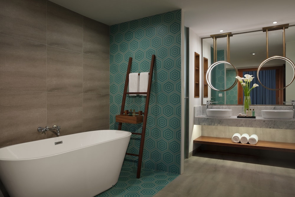 Preferred Club Two-Bedroom Villa With Pool - Photo 5